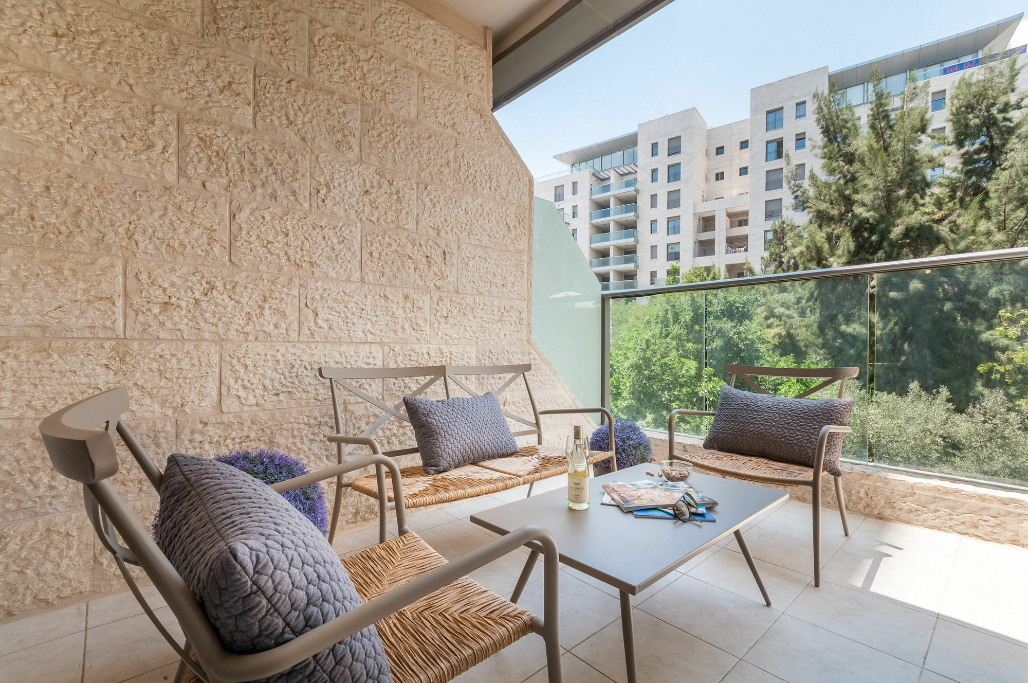 Sweet Inn- Haneviim Court Jerusalem Exterior photo